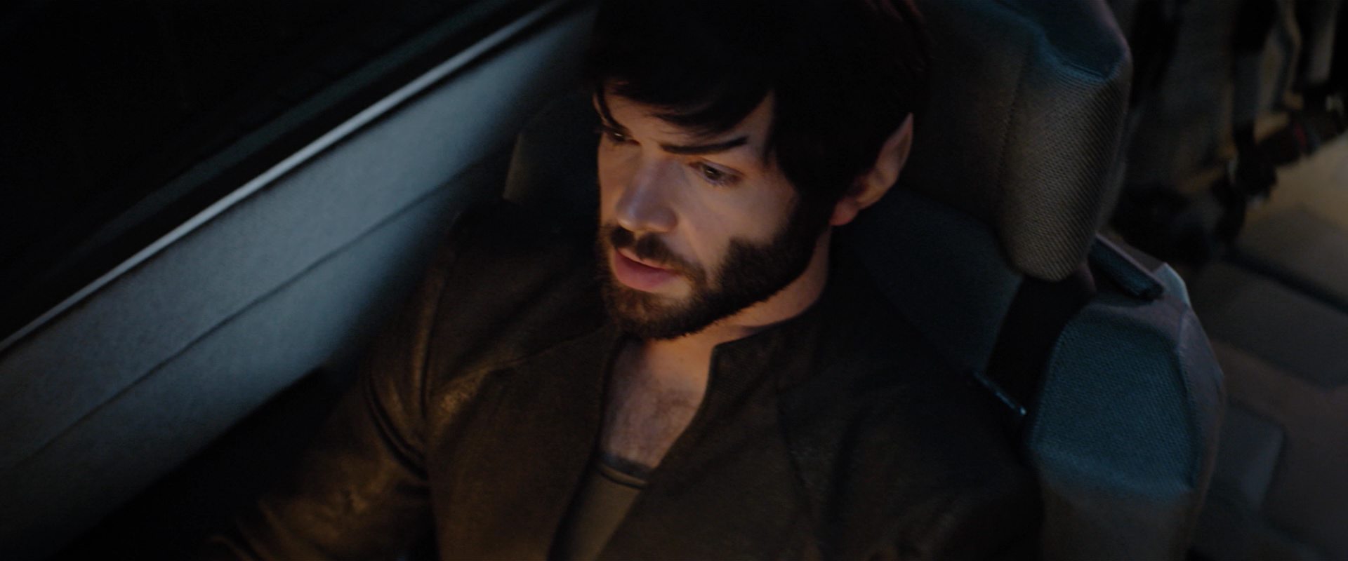 extant_StarTrekDiscovery_2x12-ThroughTheValleyOfShadows_02198.jpg