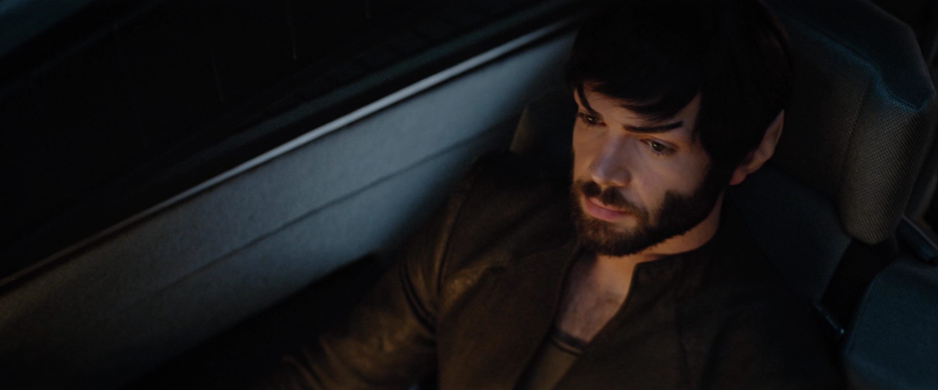 extant_StarTrekDiscovery_2x12-ThroughTheValleyOfShadows_02201.jpg