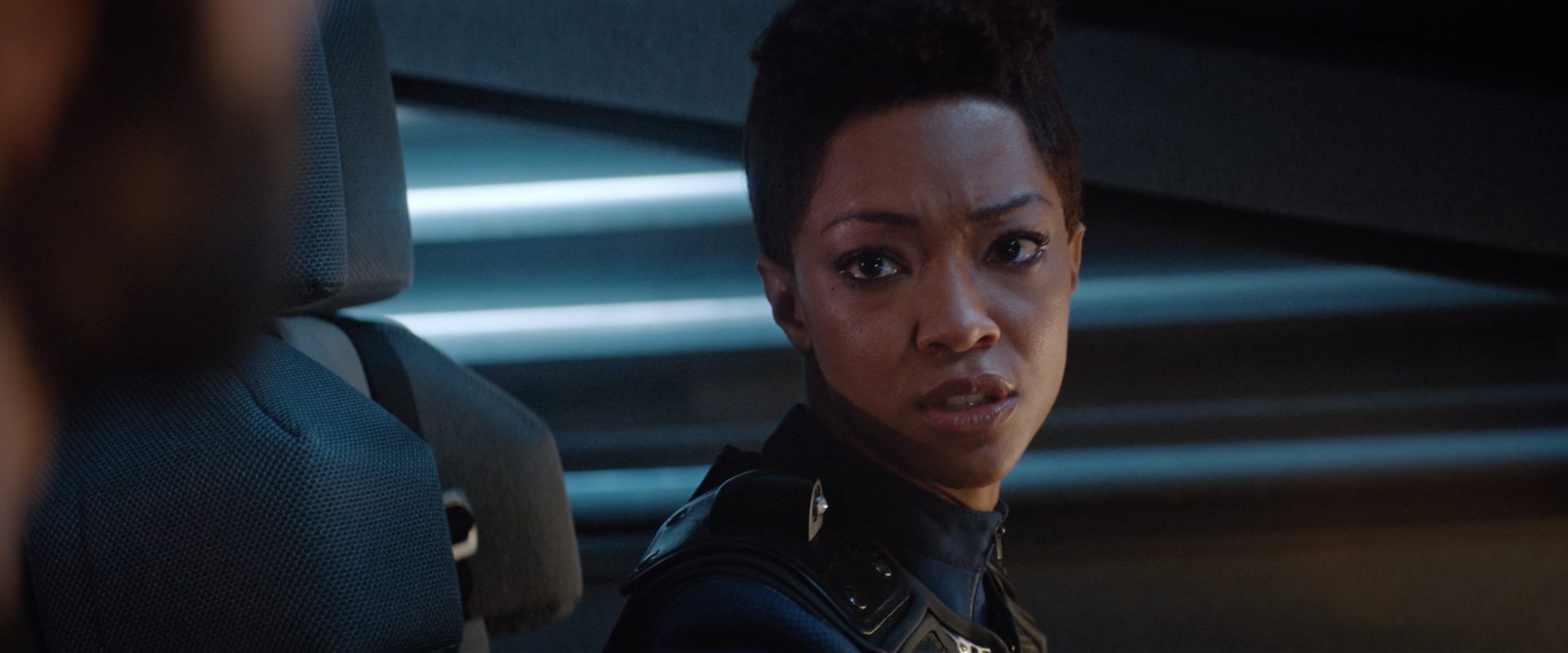 extant_StarTrekDiscovery_2x12-ThroughTheValleyOfShadows_02265.jpg extant_StarTrekDiscovery_2x12-ThroughTheValleyOfShadows_02265.jpg