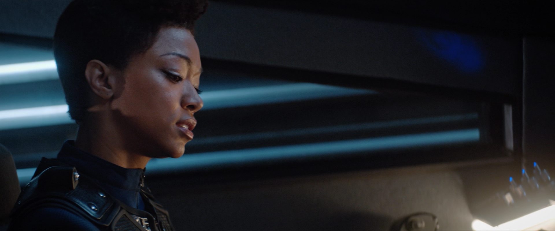 extant_StarTrekDiscovery_2x12-ThroughTheValleyOfShadows_02327.jpg