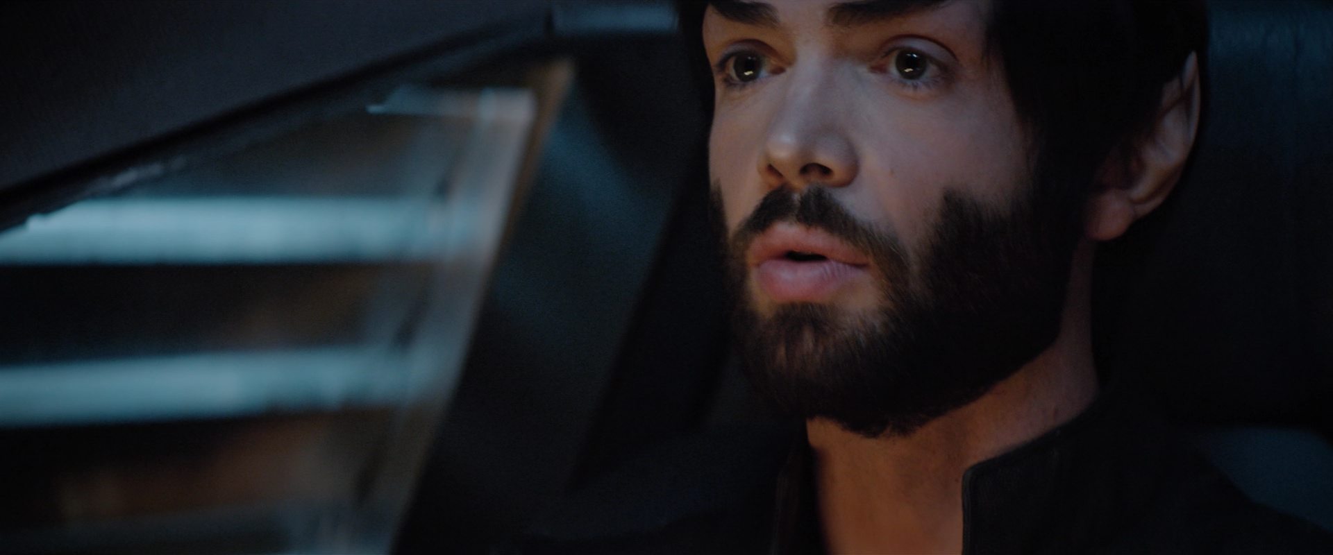 extant_StarTrekDiscovery_2x12-ThroughTheValleyOfShadows_02332.jpg