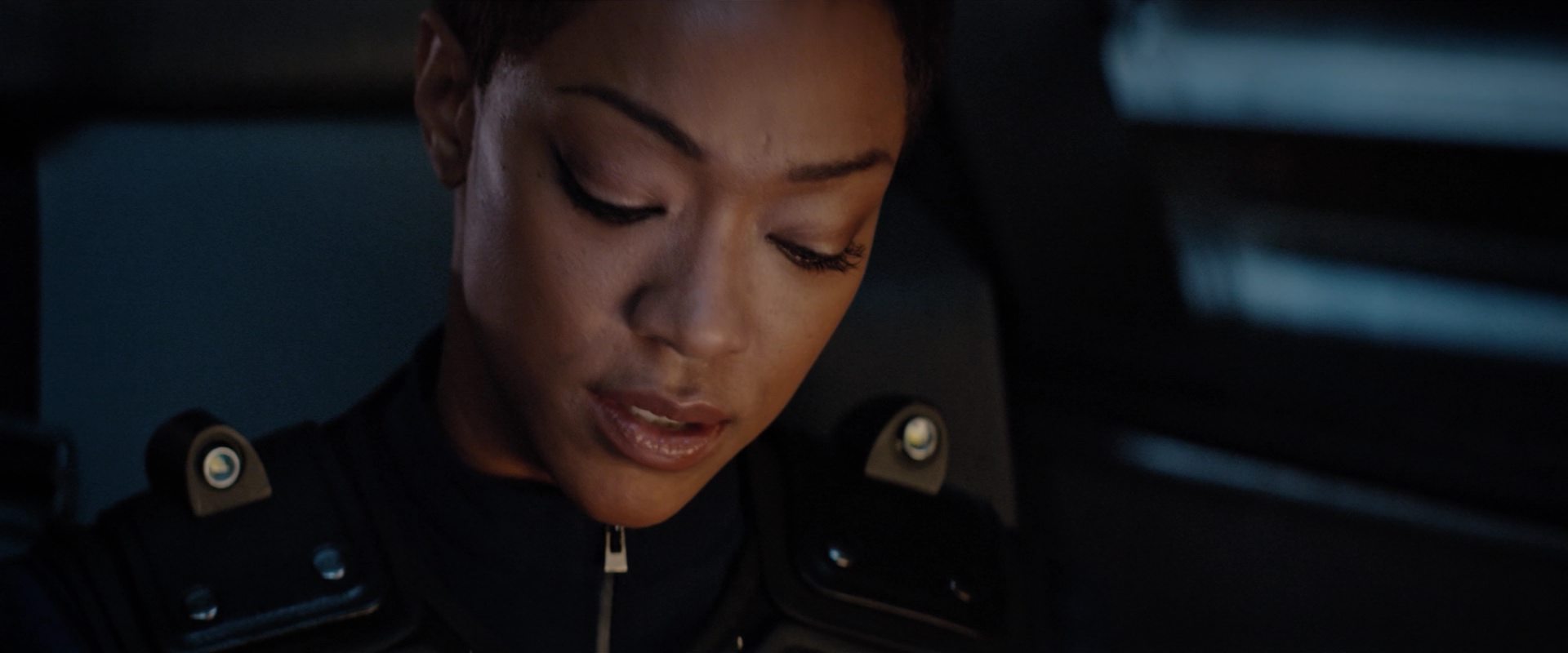 extant_StarTrekDiscovery_2x12-ThroughTheValleyOfShadows_02336.jpg