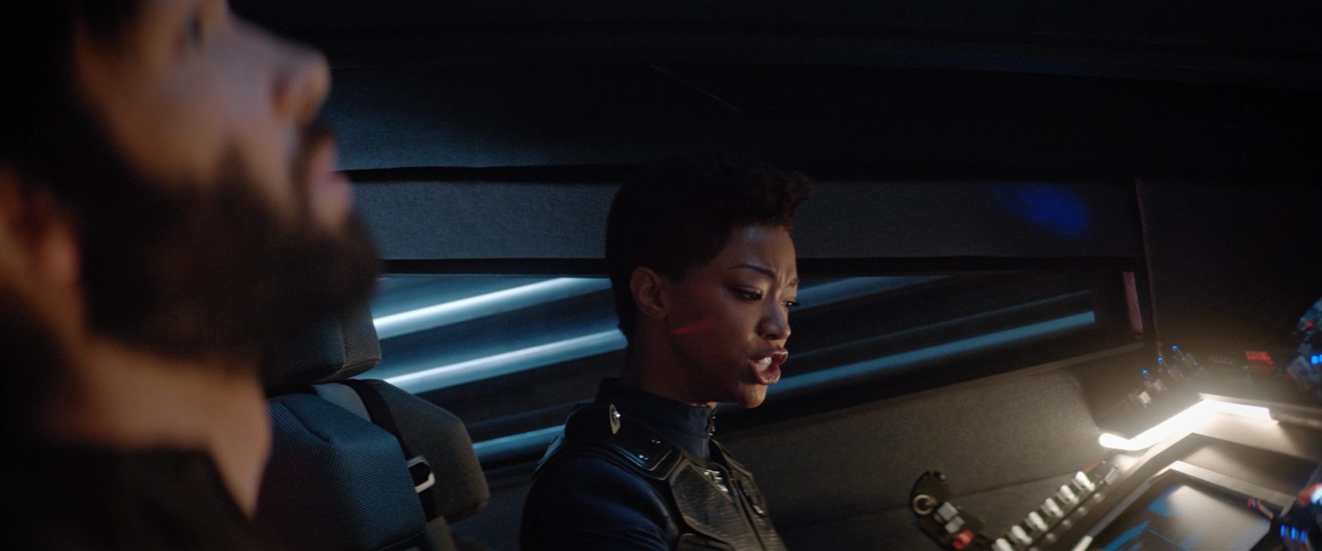 extant_StarTrekDiscovery_2x12-ThroughTheValleyOfShadows_02424.jpg