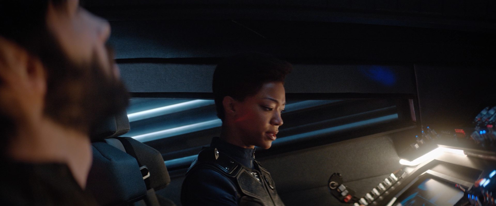 extant_StarTrekDiscovery_2x12-ThroughTheValleyOfShadows_02426.jpg