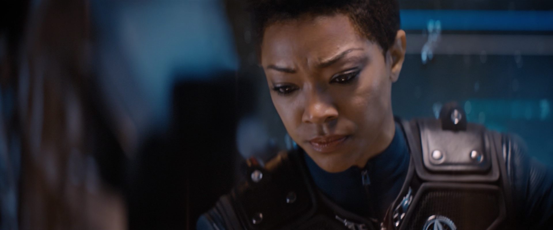 extant_StarTrekDiscovery_2x12-ThroughTheValleyOfShadows_02449.jpg