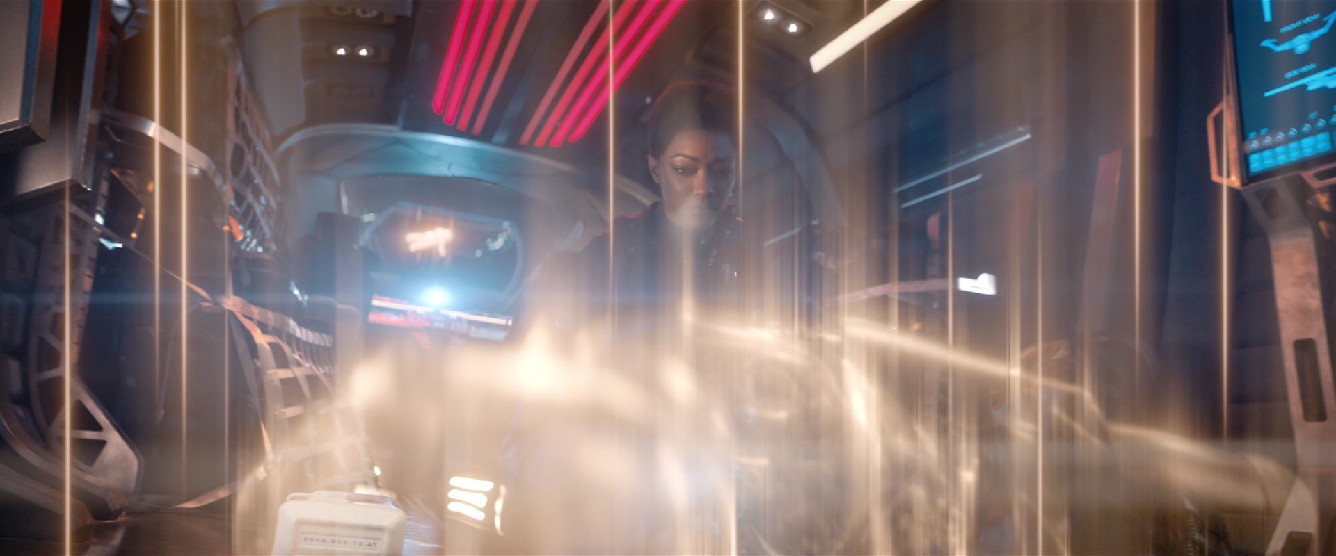 extant_StarTrekDiscovery_2x12-ThroughTheValleyOfShadows_02450.jpg