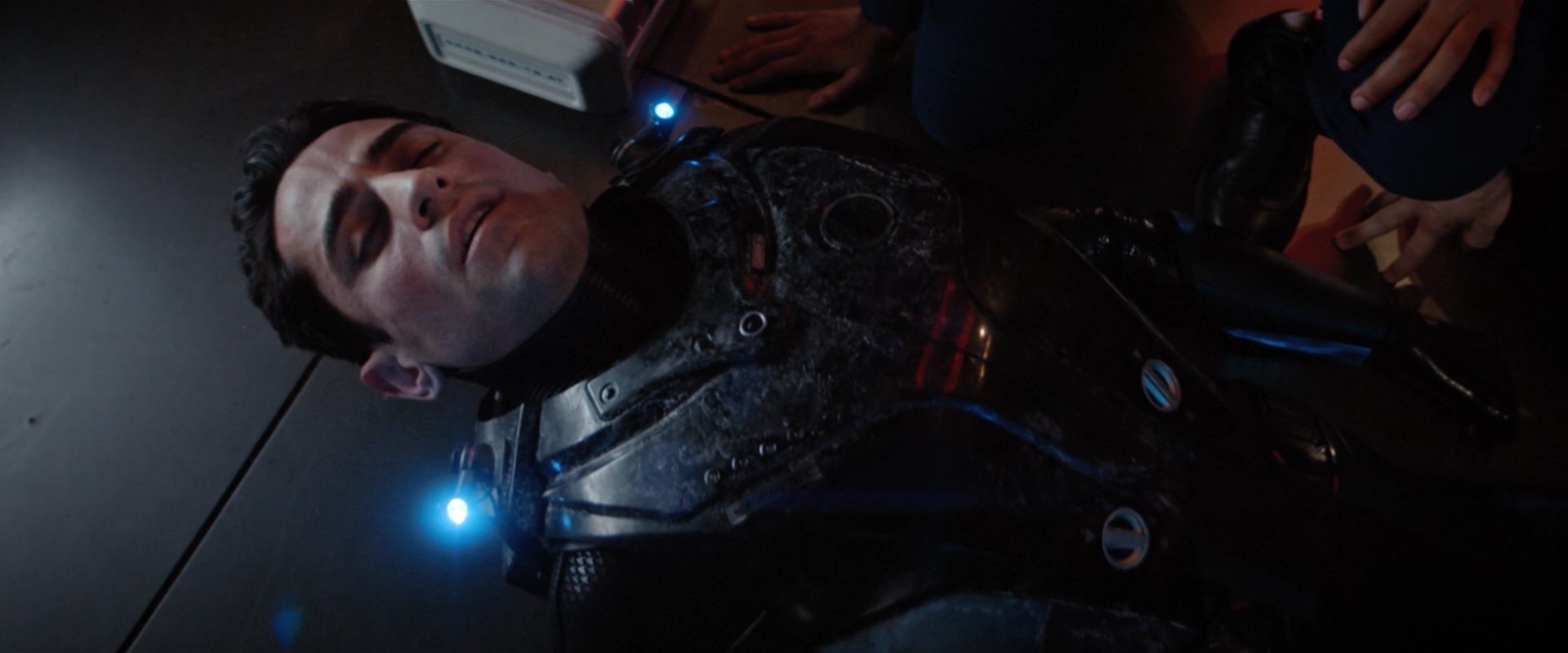 extant_StarTrekDiscovery_2x12-ThroughTheValleyOfShadows_02482.jpg