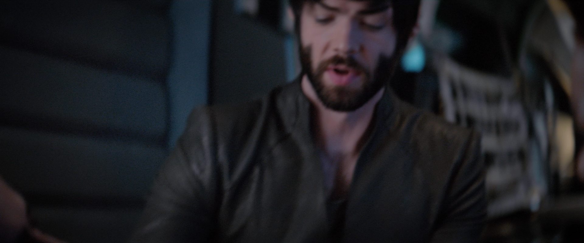 extant_StarTrekDiscovery_2x12-ThroughTheValleyOfShadows_02502.jpg extant_StarTrekDiscovery_2x12-ThroughTheValleyOfShadows_02502.jpg