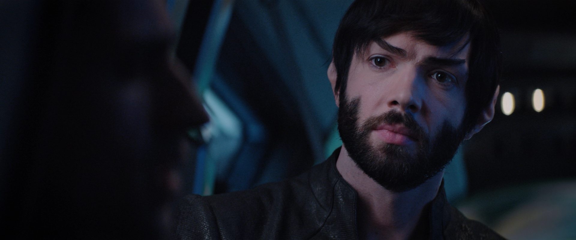 extant_StarTrekDiscovery_2x12-ThroughTheValleyOfShadows_02577.jpg