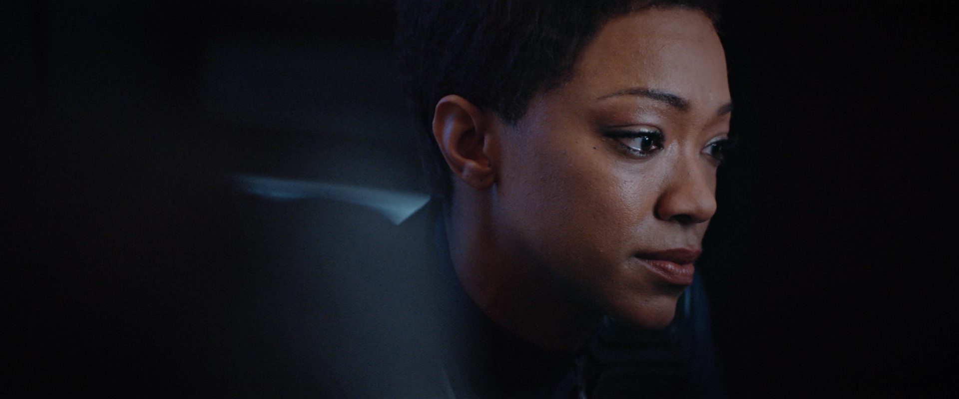 extant_StarTrekDiscovery_2x12-ThroughTheValleyOfShadows_02627.jpg