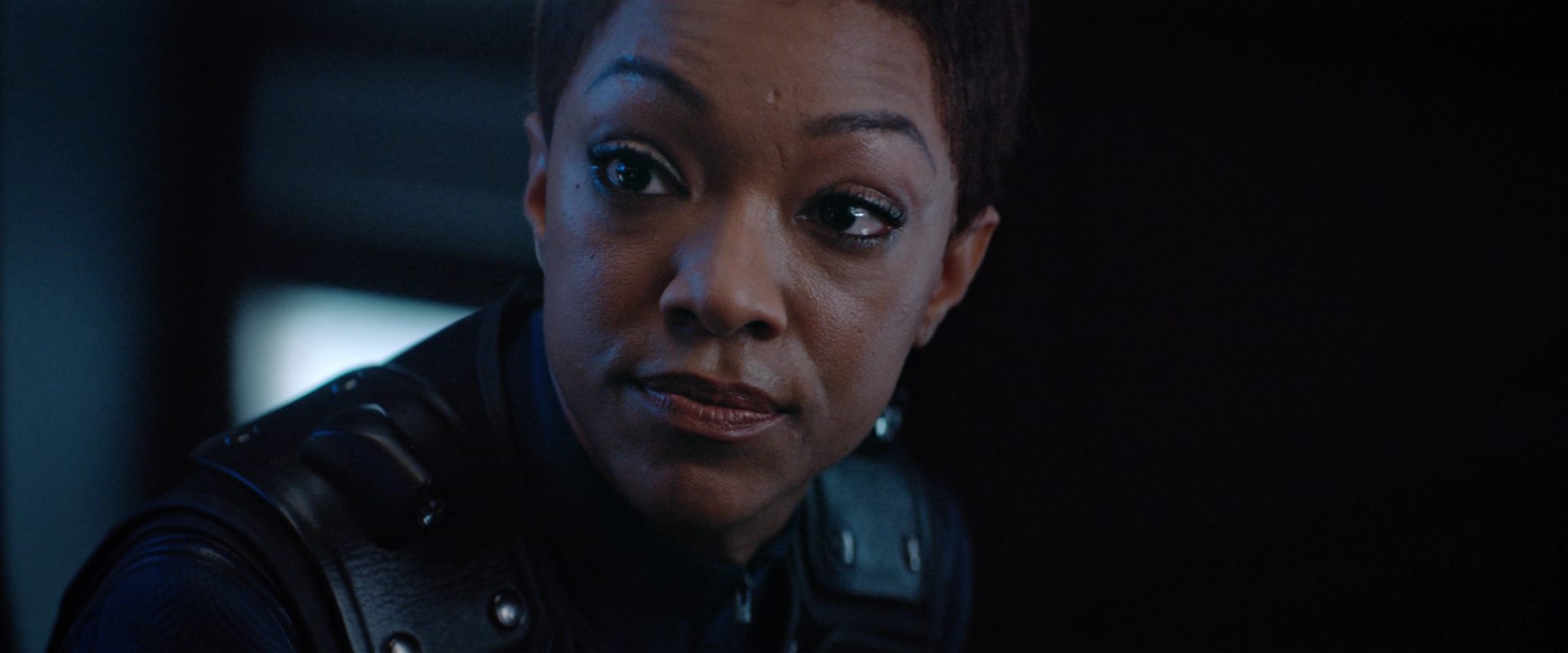extant_StarTrekDiscovery_2x12-ThroughTheValleyOfShadows_02657.jpg
