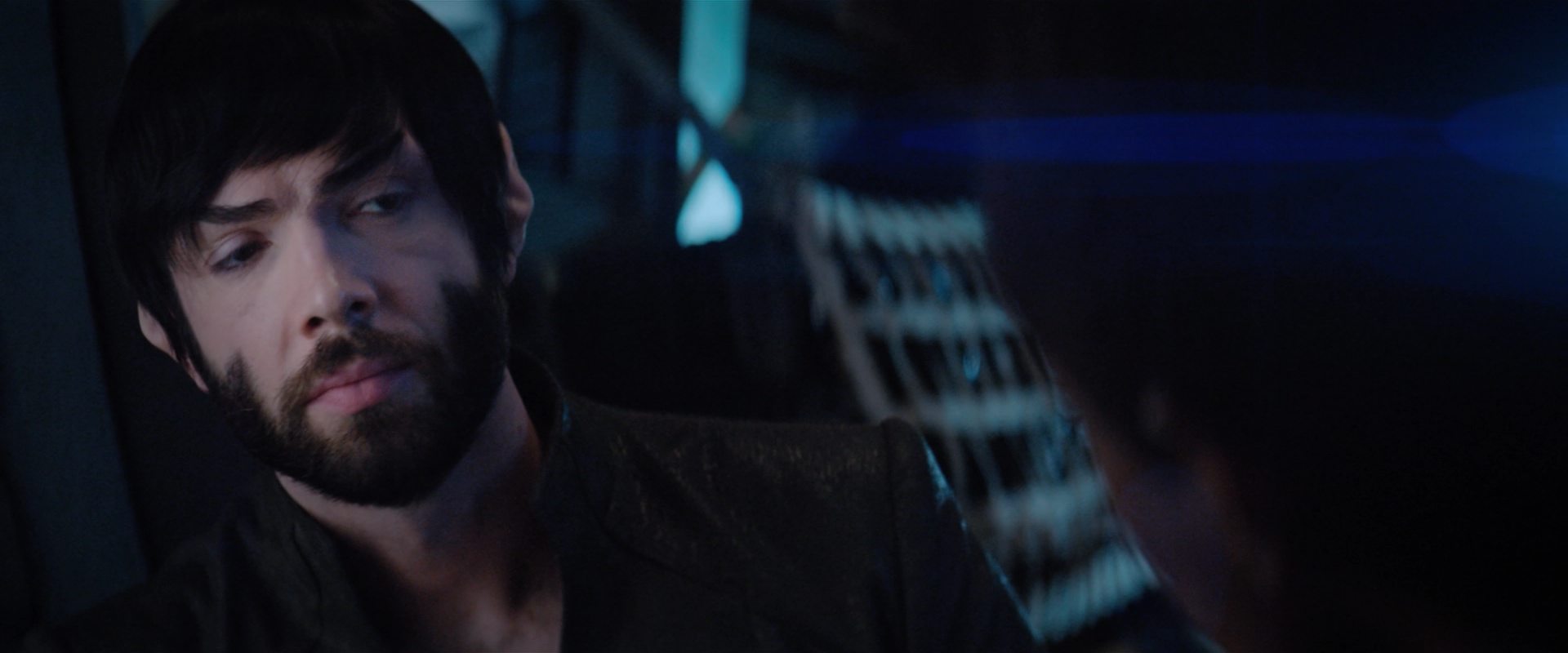 extant_StarTrekDiscovery_2x12-ThroughTheValleyOfShadows_02686.jpg