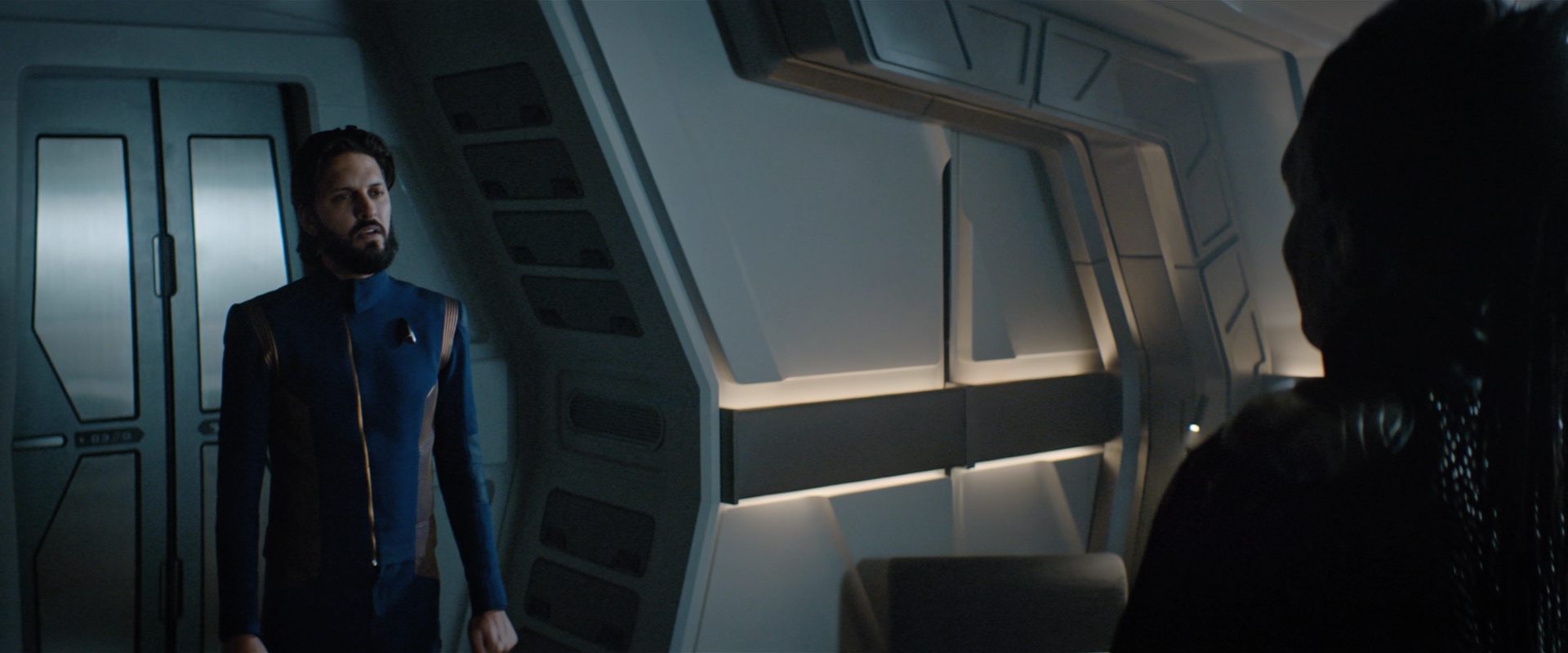 extant_StarTrekDiscovery_2x12-ThroughTheValleyOfShadows_02789.jpg