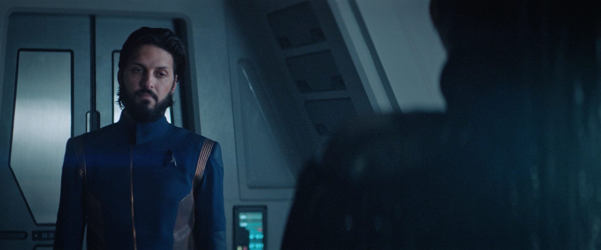 extant_StarTrekDiscovery_2x12-ThroughTheValleyOfShadows_02829.jpg