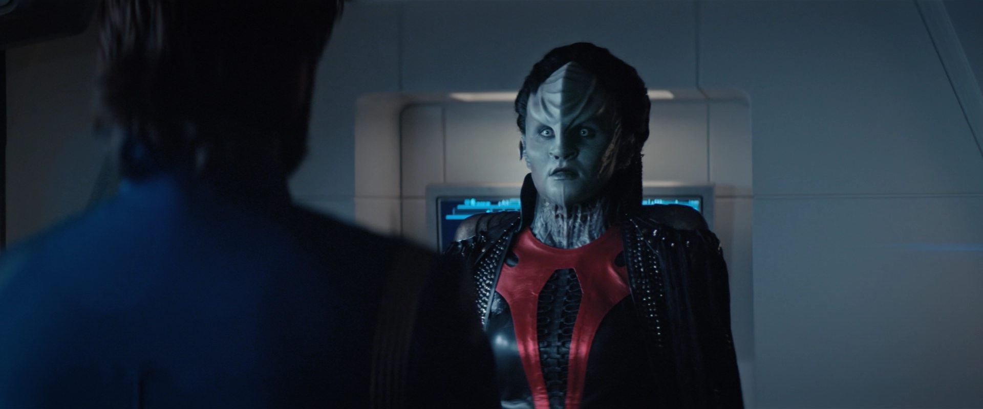 extant_StarTrekDiscovery_2x12-ThroughTheValleyOfShadows_02860.jpg