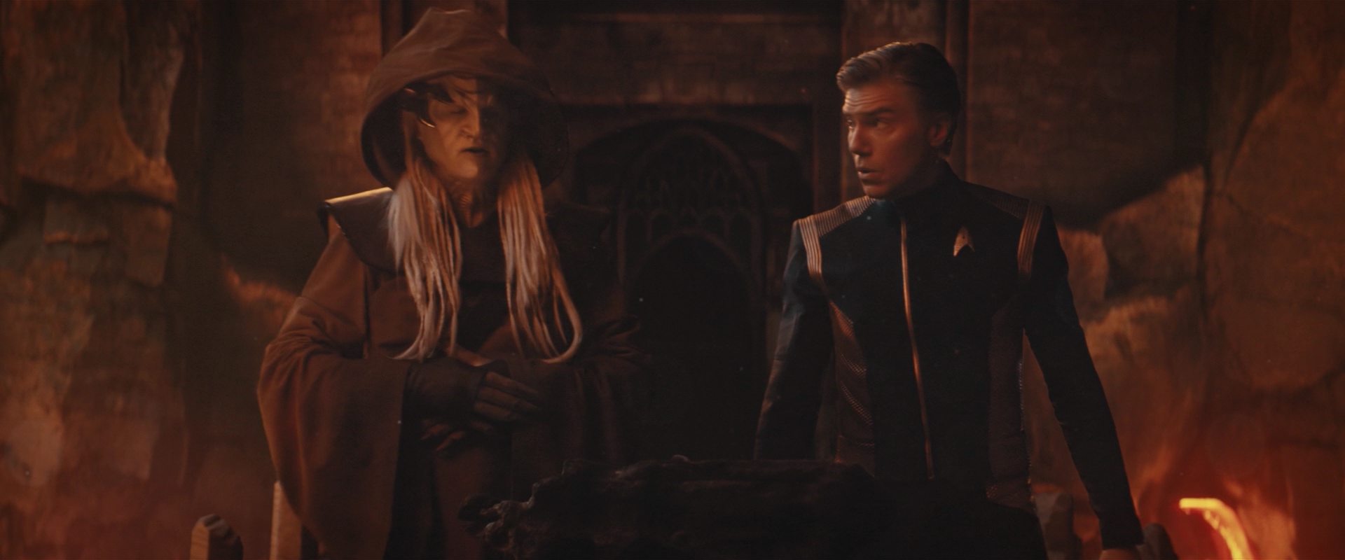 extant_StarTrekDiscovery_2x12-ThroughTheValleyOfShadows_02964.jpg