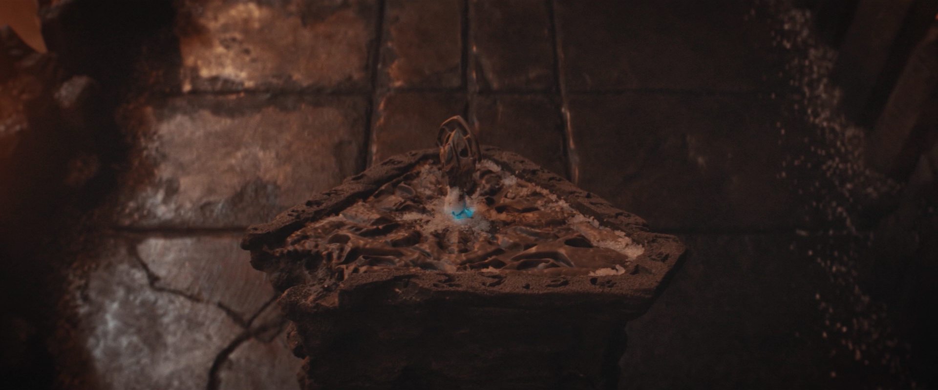 extant_StarTrekDiscovery_2x12-ThroughTheValleyOfShadows_02986.jpg