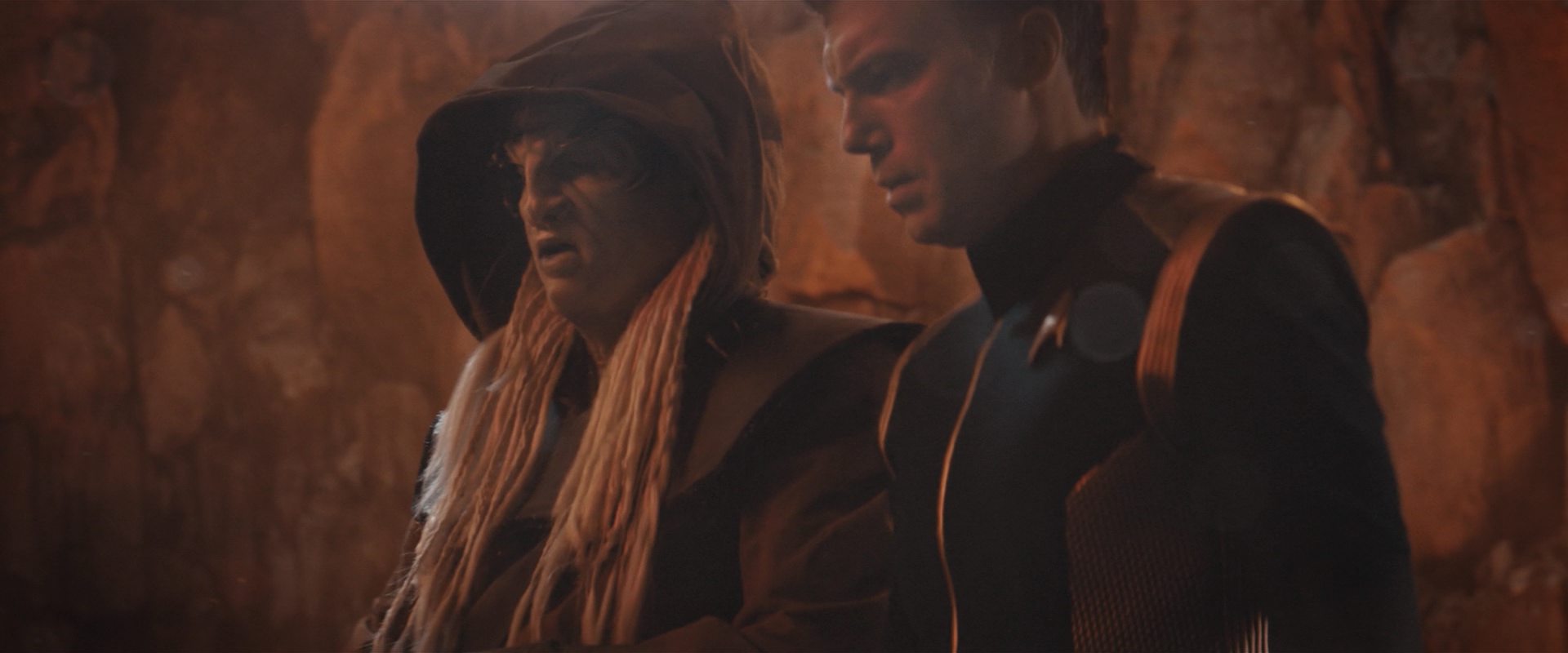 extant_StarTrekDiscovery_2x12-ThroughTheValleyOfShadows_02991.jpg