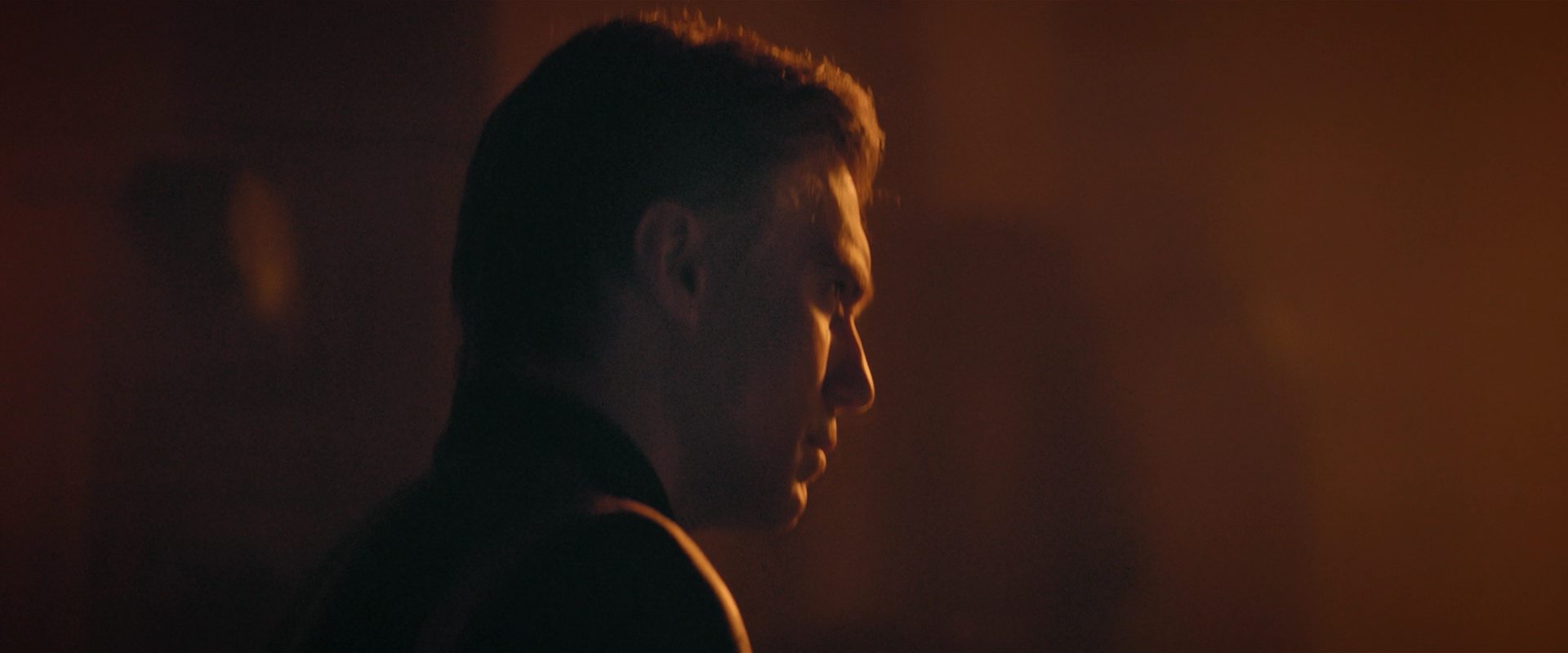 extant_StarTrekDiscovery_2x12-ThroughTheValleyOfShadows_03076.jpg