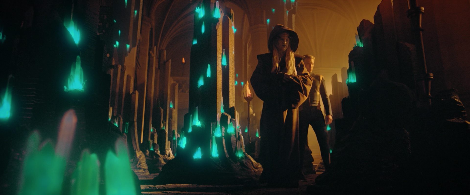 extant_StarTrekDiscovery_2x12-ThroughTheValleyOfShadows_03085.jpg