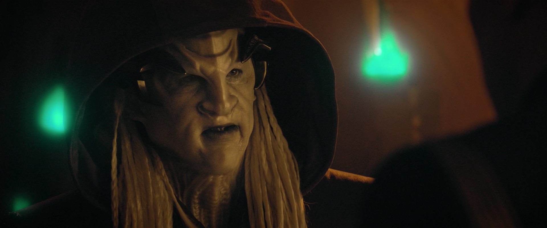 extant_StarTrekDiscovery_2x12-ThroughTheValleyOfShadows_03131.jpg extant_StarTrekDiscovery_2x12-ThroughTheValleyOfShadows_03131.jpg