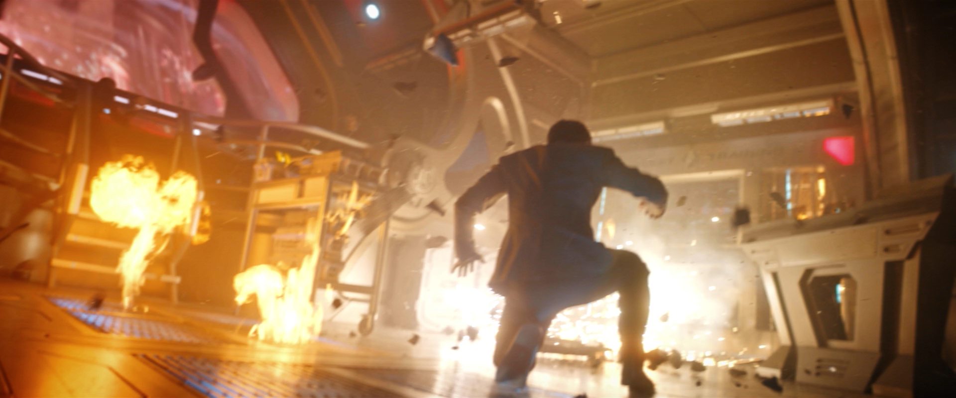 extant_StarTrekDiscovery_2x12-ThroughTheValleyOfShadows_03166.jpg