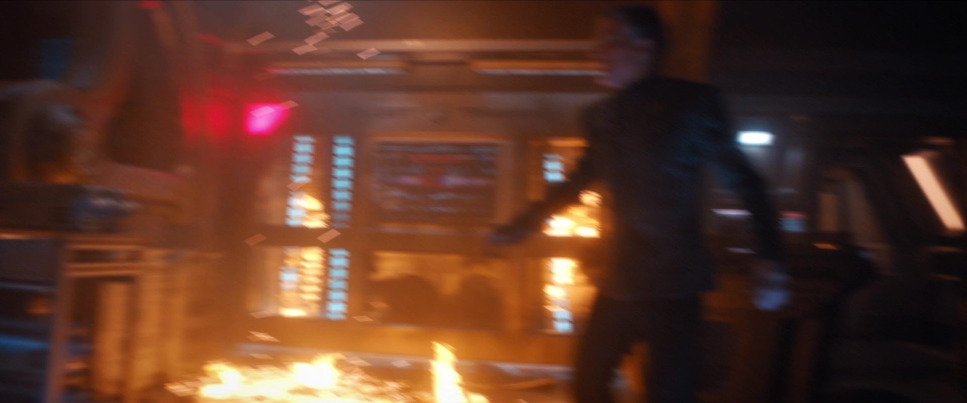 extant_StarTrekDiscovery_2x12-ThroughTheValleyOfShadows_03184.jpg