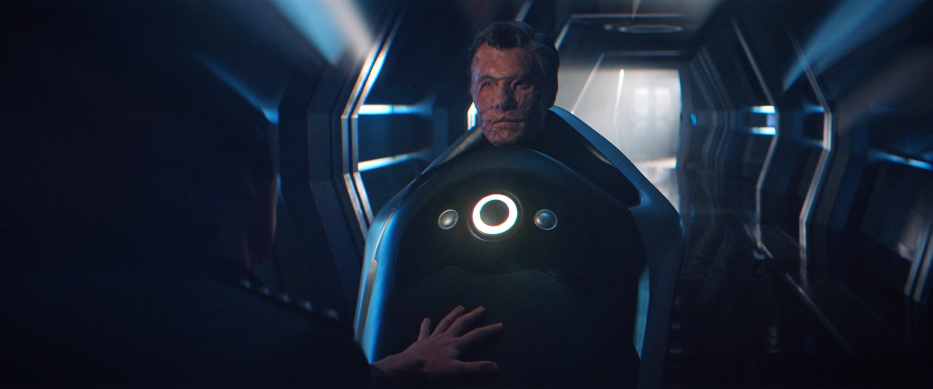 extant_StarTrekDiscovery_2x12-ThroughTheValleyOfShadows_03319.jpg