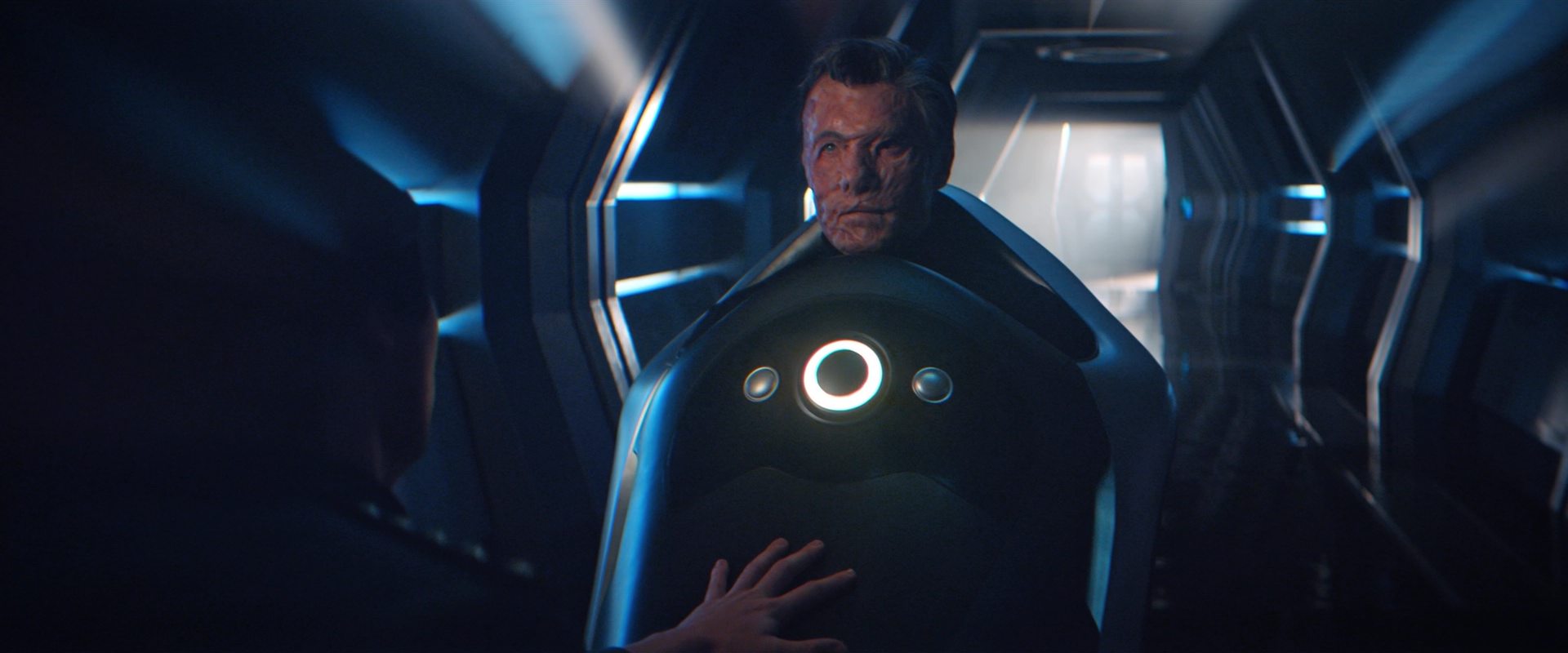extant_StarTrekDiscovery_2x12-ThroughTheValleyOfShadows_03320.jpg