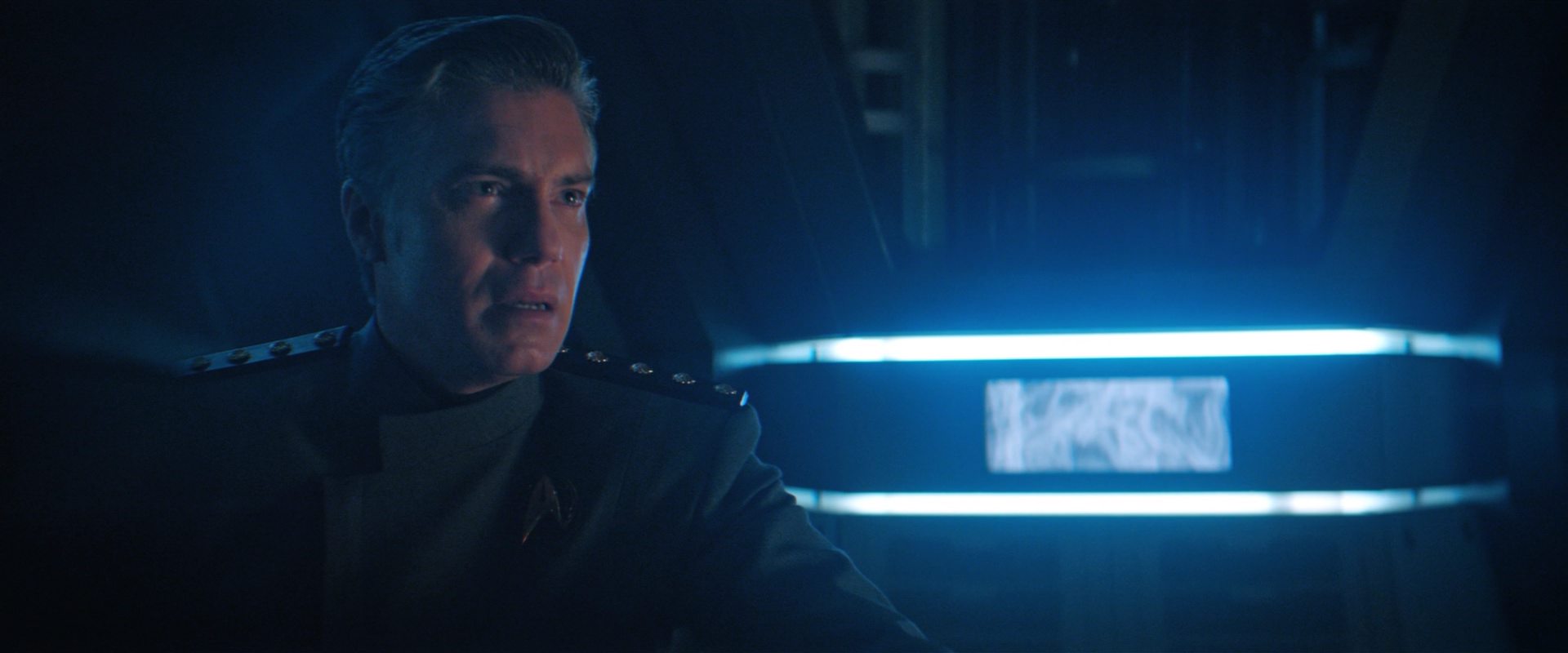 extant_StarTrekDiscovery_2x12-ThroughTheValleyOfShadows_03328.jpg