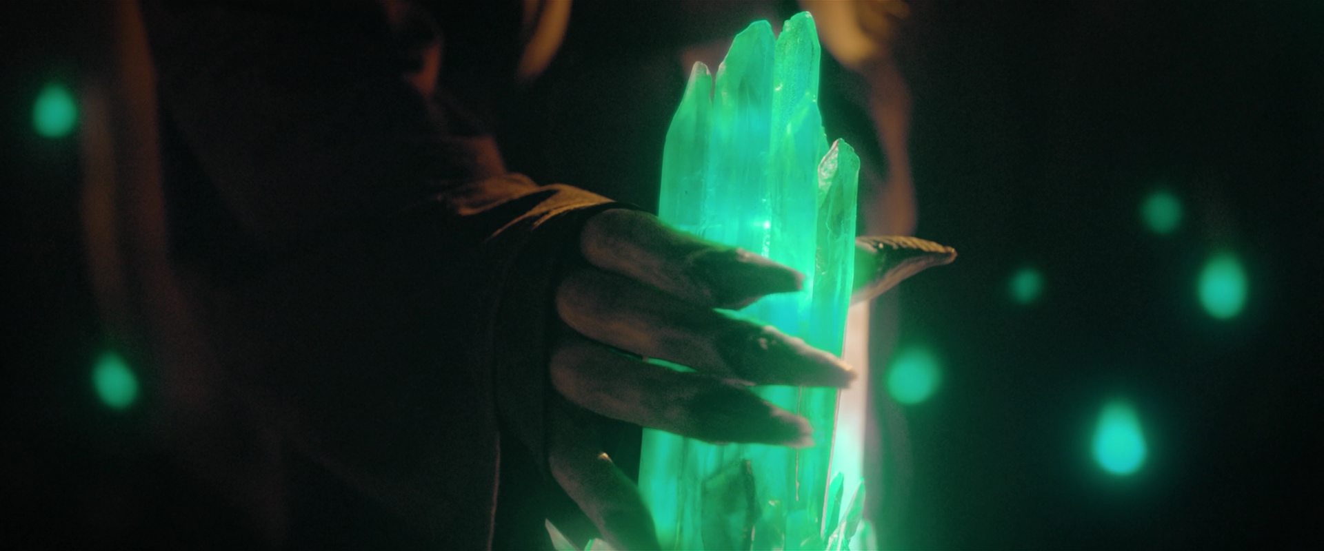 extant_StarTrekDiscovery_2x12-ThroughTheValleyOfShadows_03479.jpg