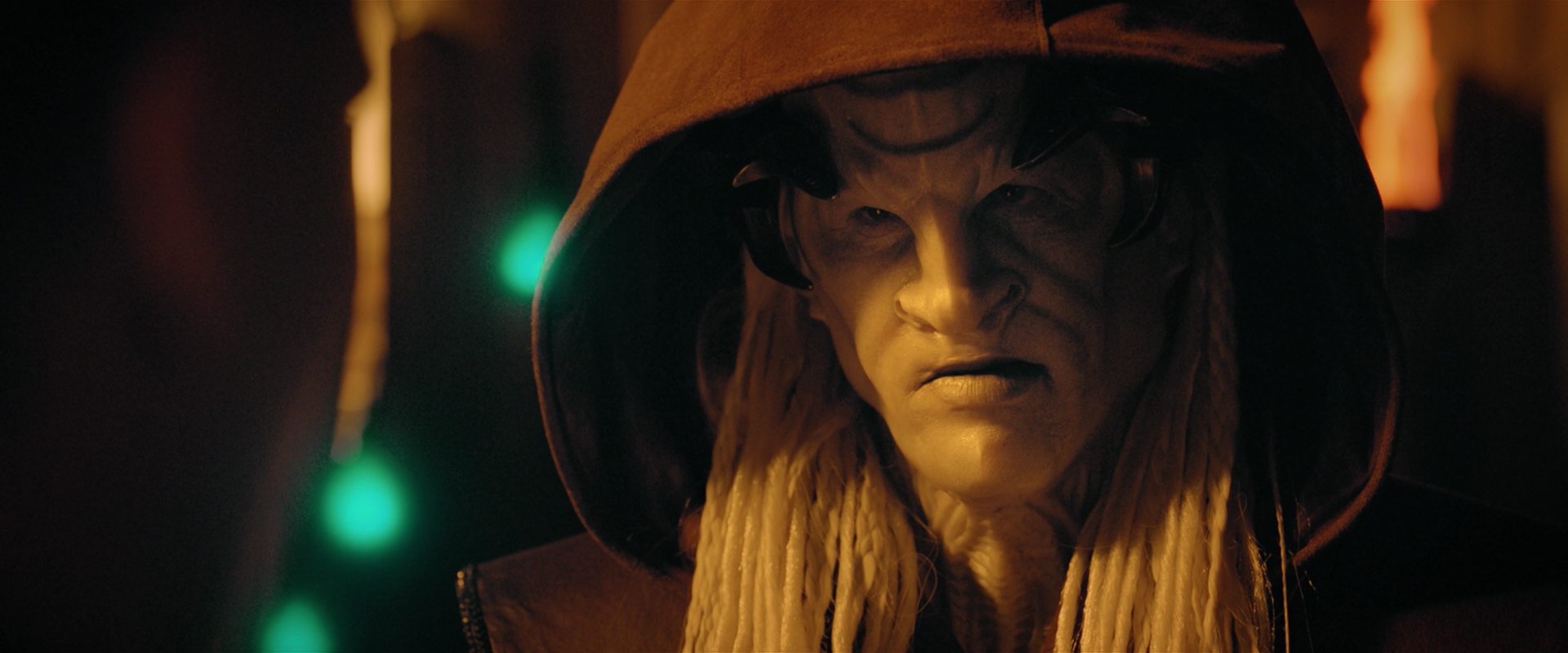 extant_StarTrekDiscovery_2x12-ThroughTheValleyOfShadows_03509.jpg