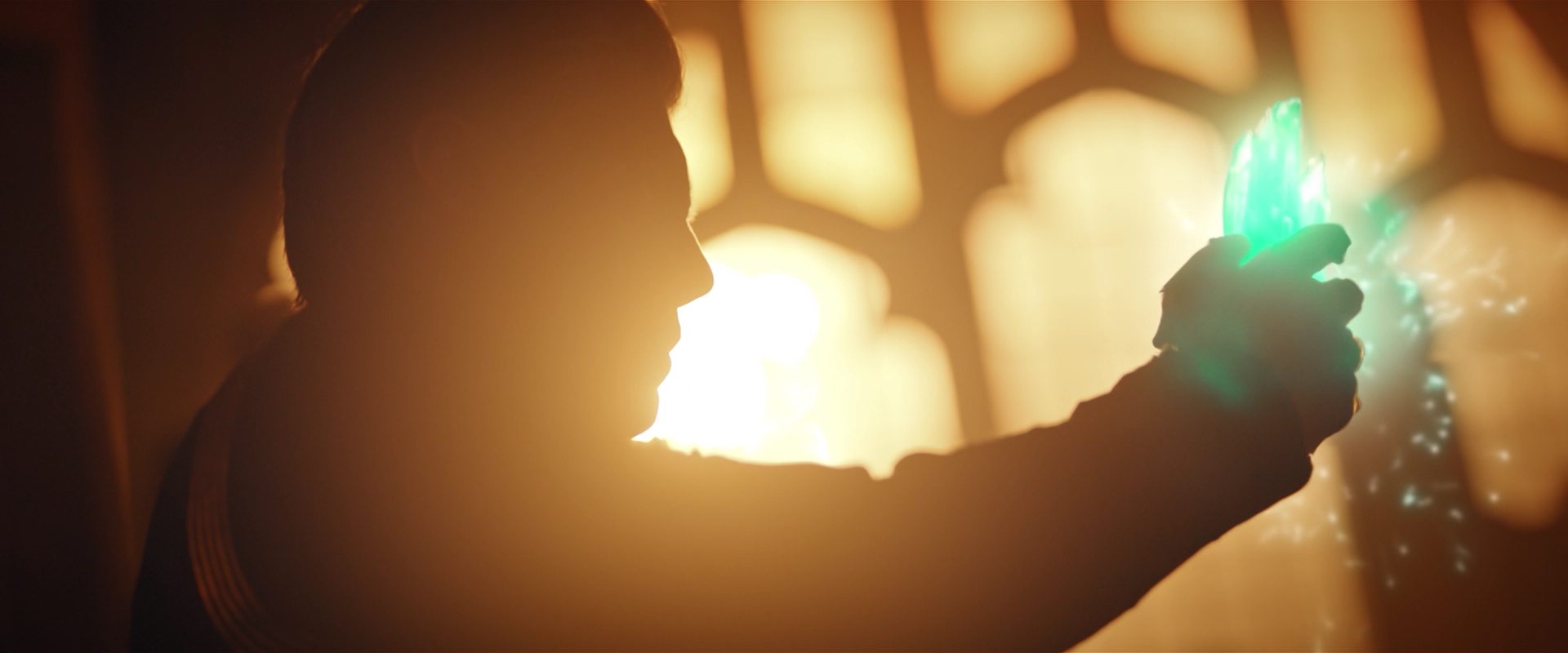 extant_StarTrekDiscovery_2x12-ThroughTheValleyOfShadows_03525.jpg
