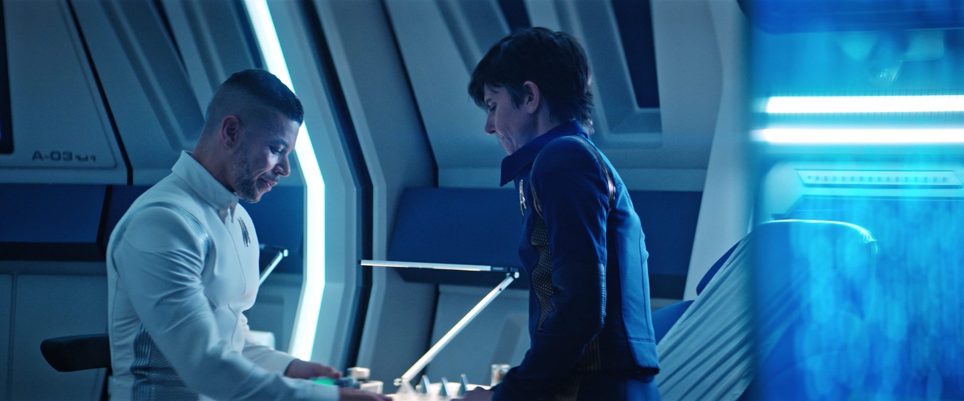 extant_StarTrekDiscovery_2x12-ThroughTheValleyOfShadows_03737.jpg