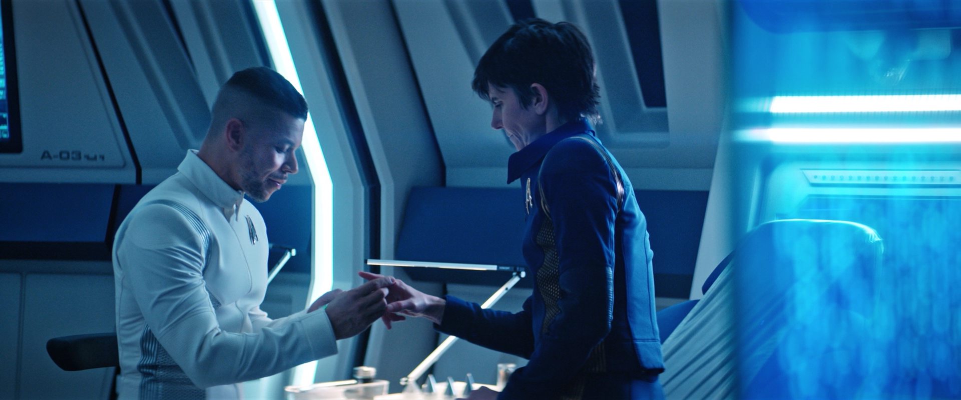 extant_StarTrekDiscovery_2x12-ThroughTheValleyOfShadows_03739.jpg