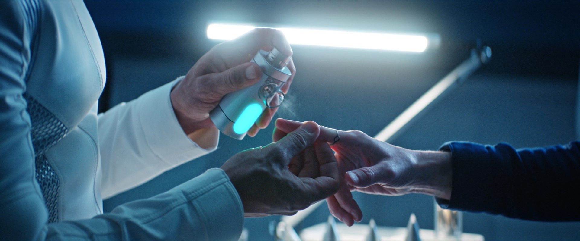 extant_StarTrekDiscovery_2x12-ThroughTheValleyOfShadows_03740.jpg extant_StarTrekDiscovery_2x12-ThroughTheValleyOfShadows_03740.jpg