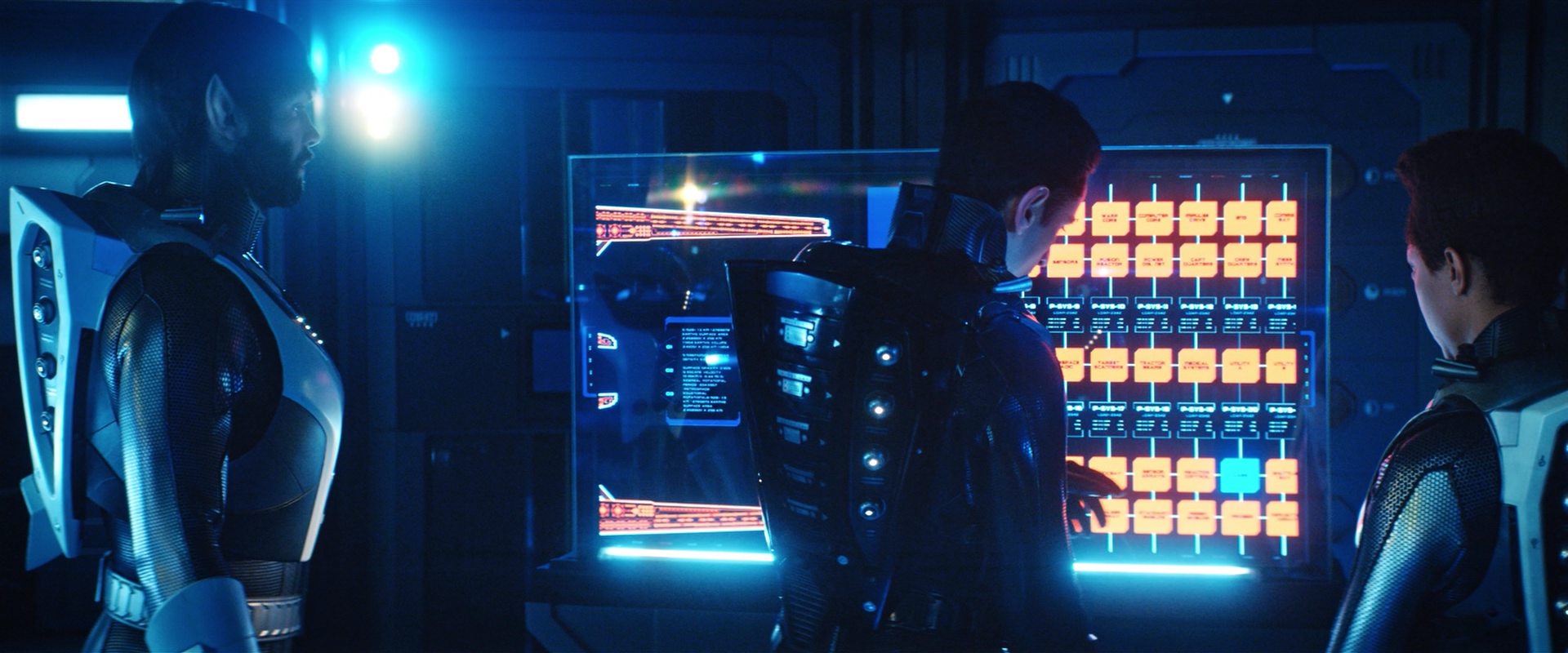 extant_StarTrekDiscovery_2x12-ThroughTheValleyOfShadows_03916.jpg