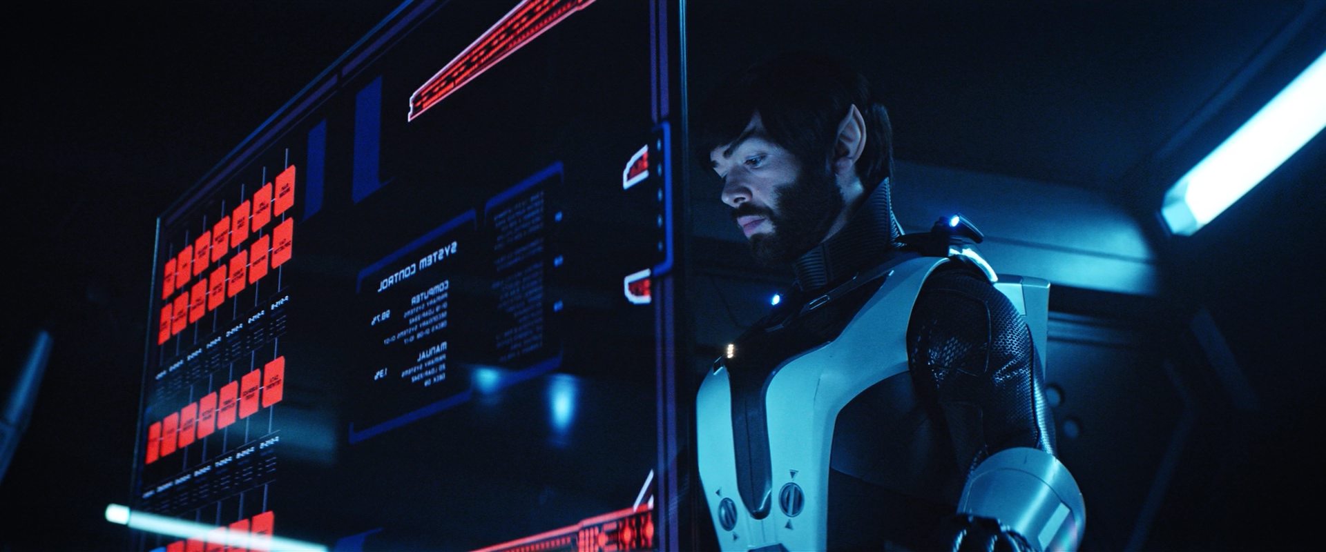 extant_StarTrekDiscovery_2x12-ThroughTheValleyOfShadows_04026.jpg