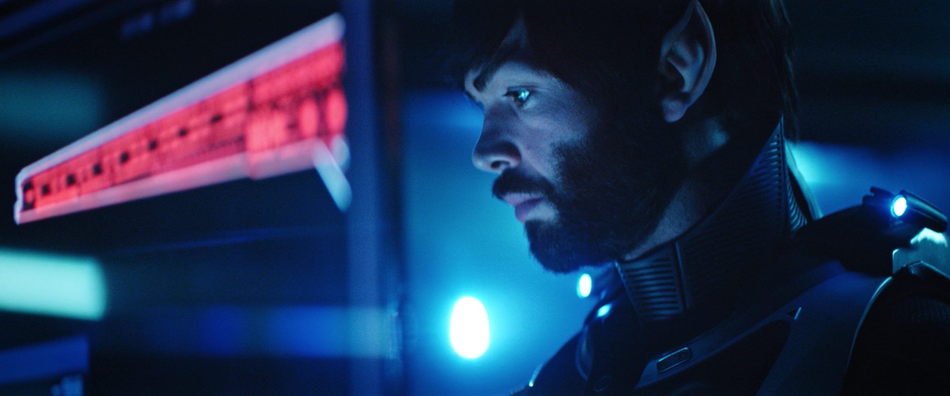 extant_StarTrekDiscovery_2x12-ThroughTheValleyOfShadows_04028.jpg