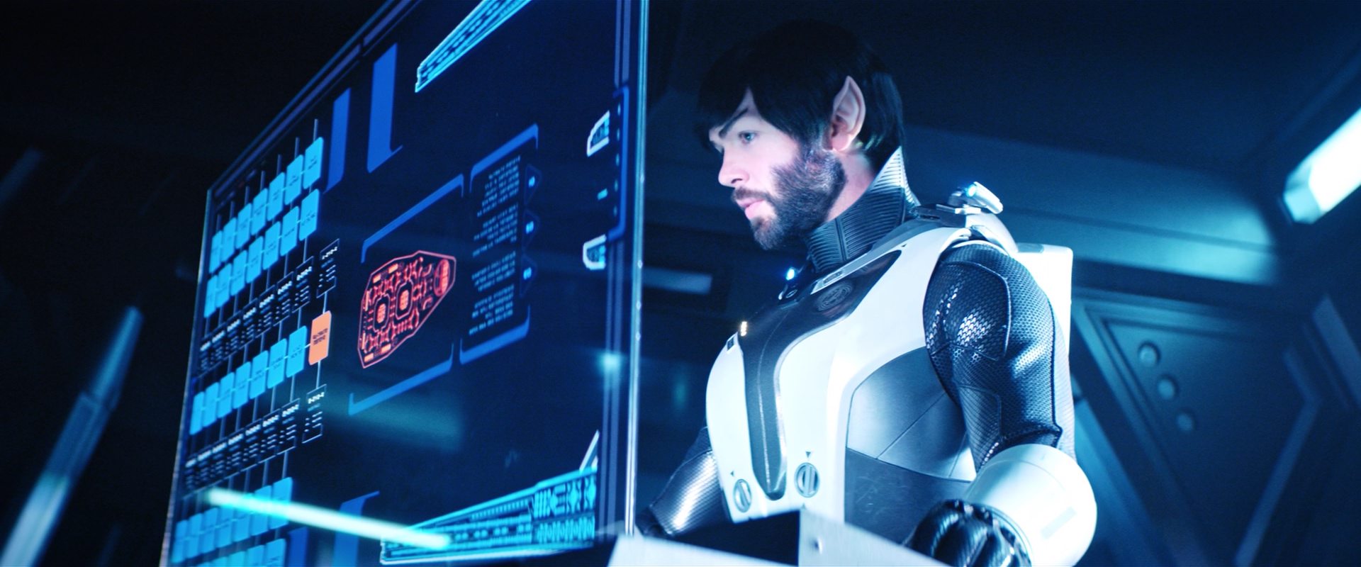 extant_StarTrekDiscovery_2x12-ThroughTheValleyOfShadows_04060.jpg