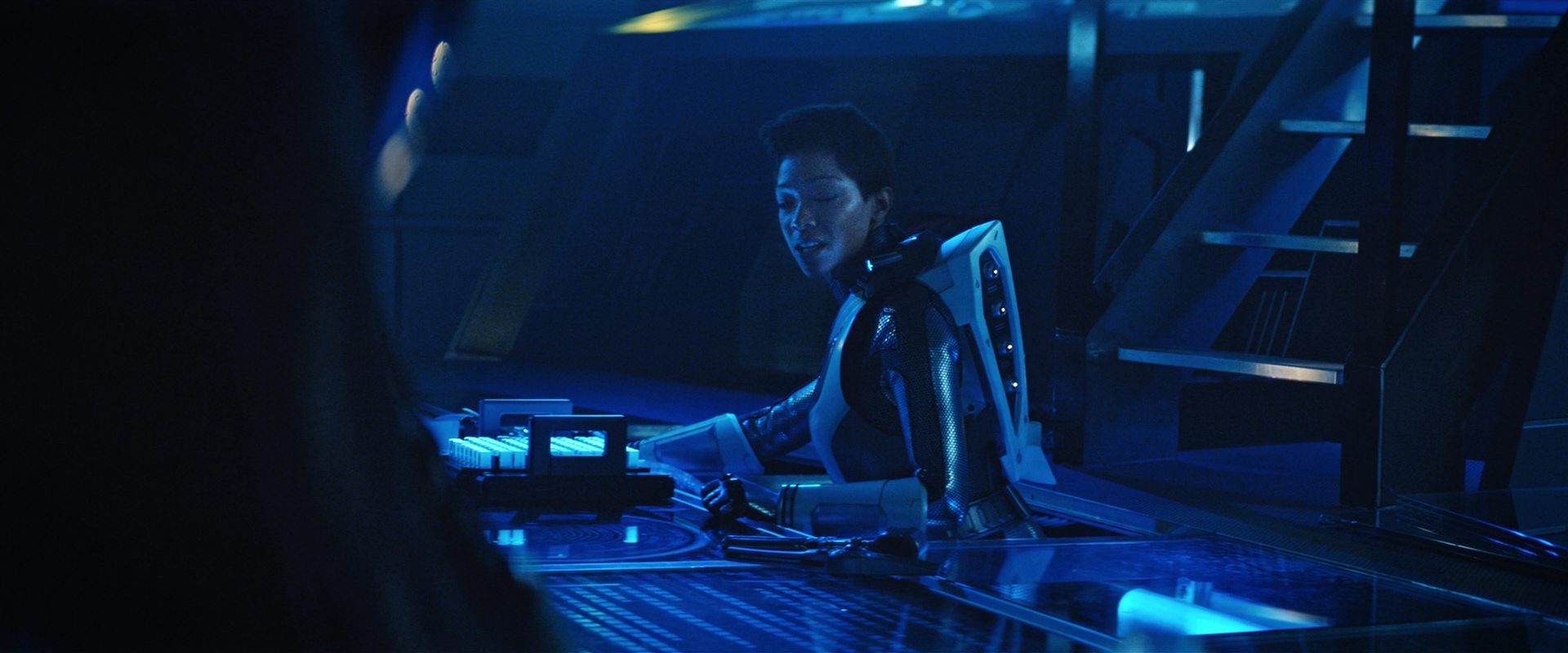 extant_StarTrekDiscovery_2x12-ThroughTheValleyOfShadows_04089.jpg