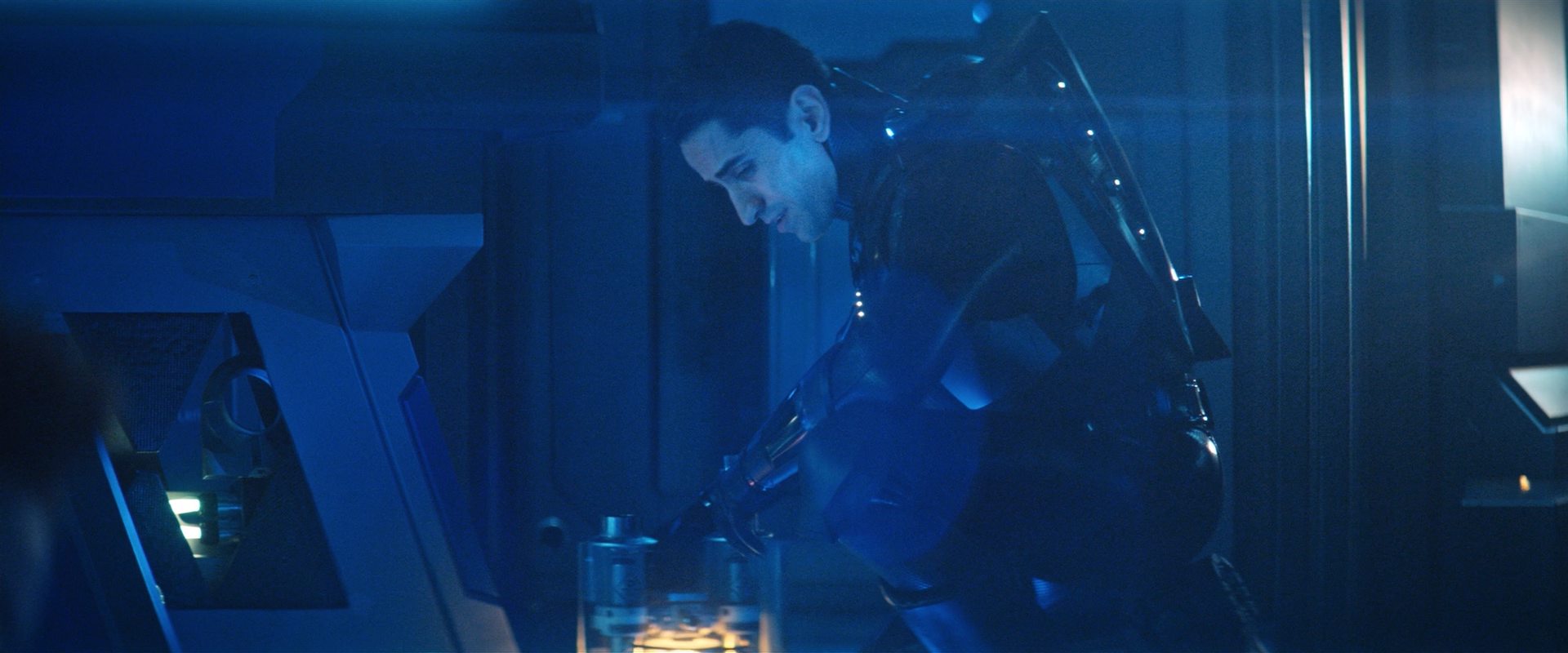 extant_StarTrekDiscovery_2x12-ThroughTheValleyOfShadows_04094.jpg extant_StarTrekDiscovery_2x12-ThroughTheValleyOfShadows_04094.jpg