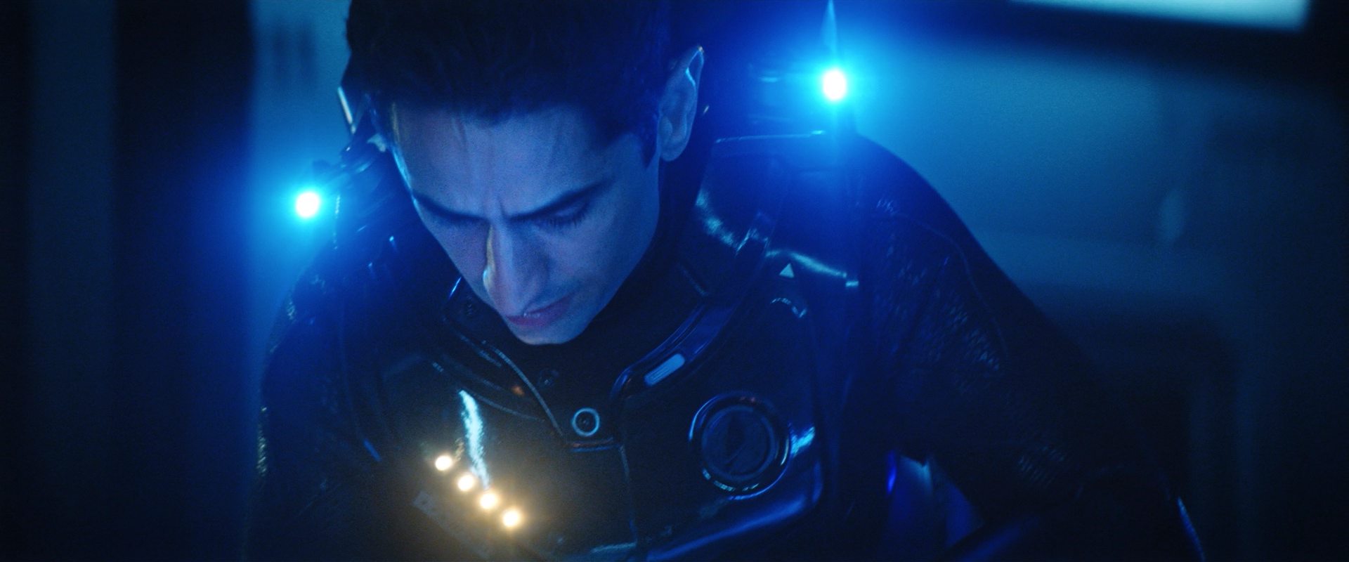 extant_StarTrekDiscovery_2x12-ThroughTheValleyOfShadows_04109.jpg