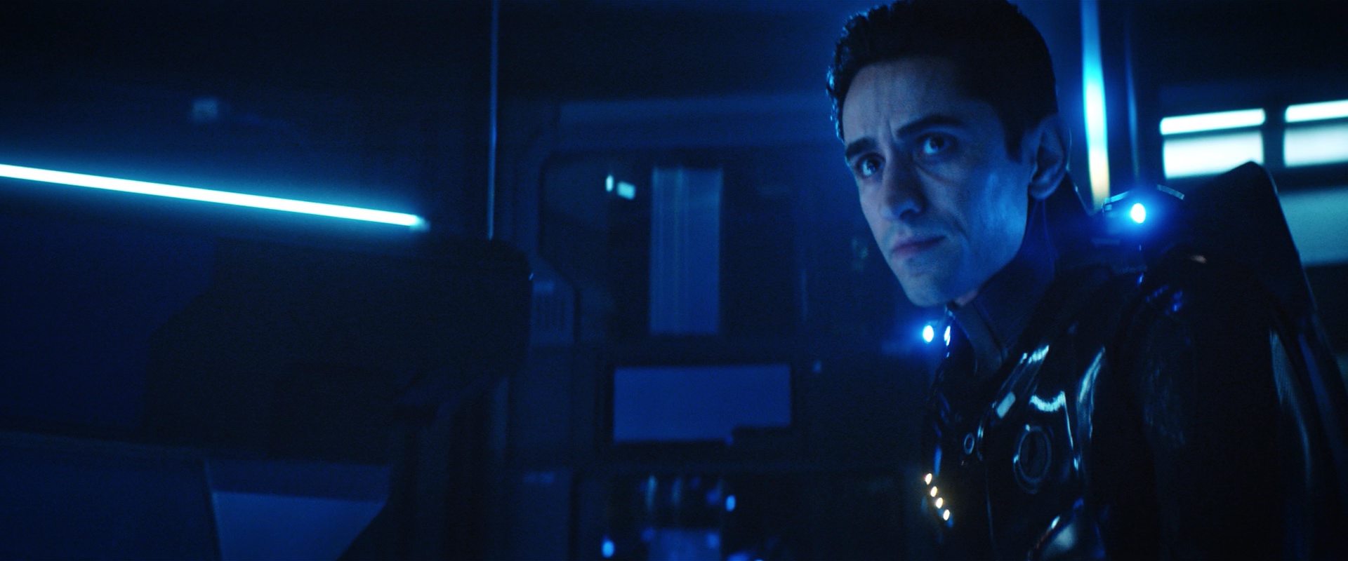 extant_StarTrekDiscovery_2x12-ThroughTheValleyOfShadows_04204.jpg
