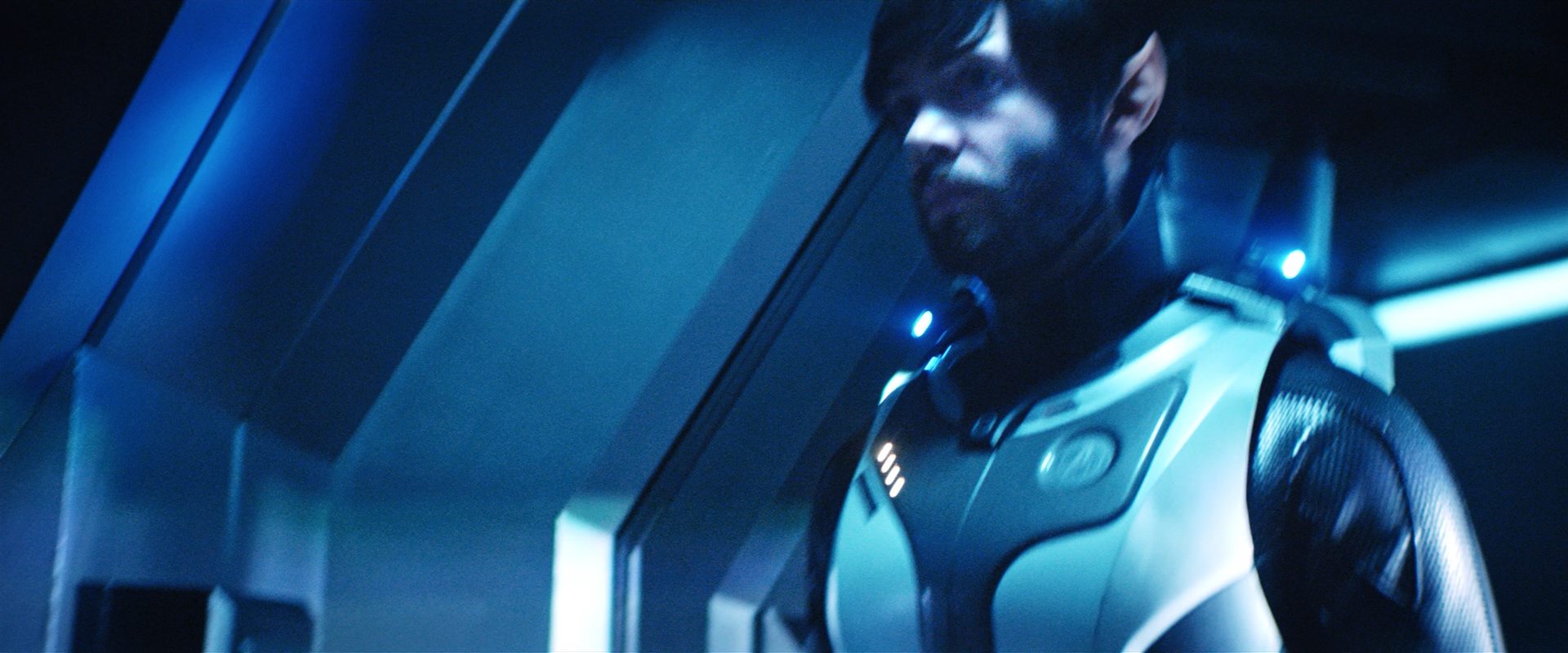 extant_StarTrekDiscovery_2x12-ThroughTheValleyOfShadows_04228.jpg