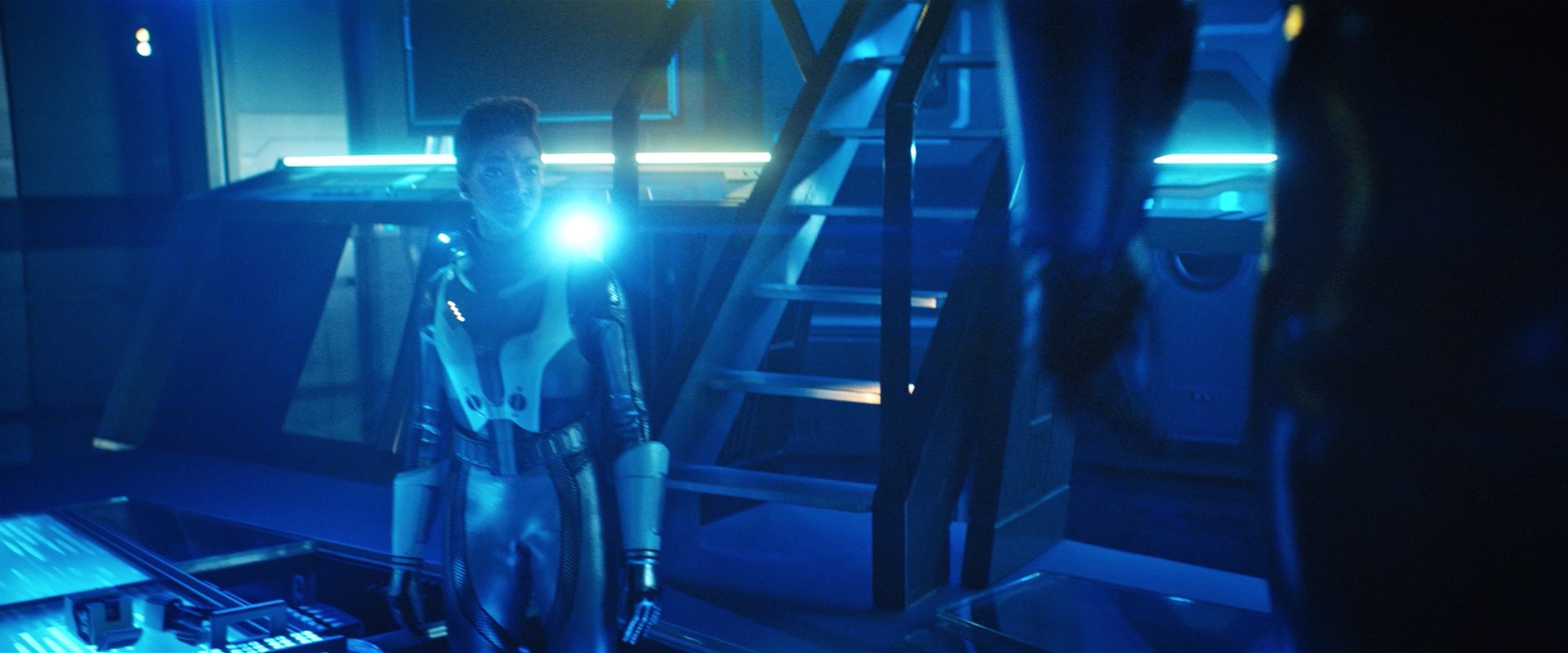 extant_StarTrekDiscovery_2x12-ThroughTheValleyOfShadows_04281.jpg extant_StarTrekDiscovery_2x12-ThroughTheValleyOfShadows_04281.jpg