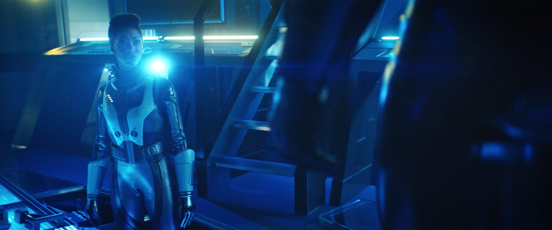 extant_StarTrekDiscovery_2x12-ThroughTheValleyOfShadows_04283.jpg