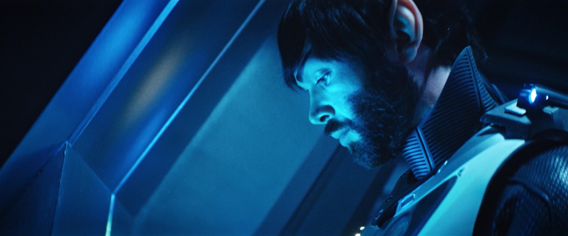 extant_StarTrekDiscovery_2x12-ThroughTheValleyOfShadows_04347.jpg