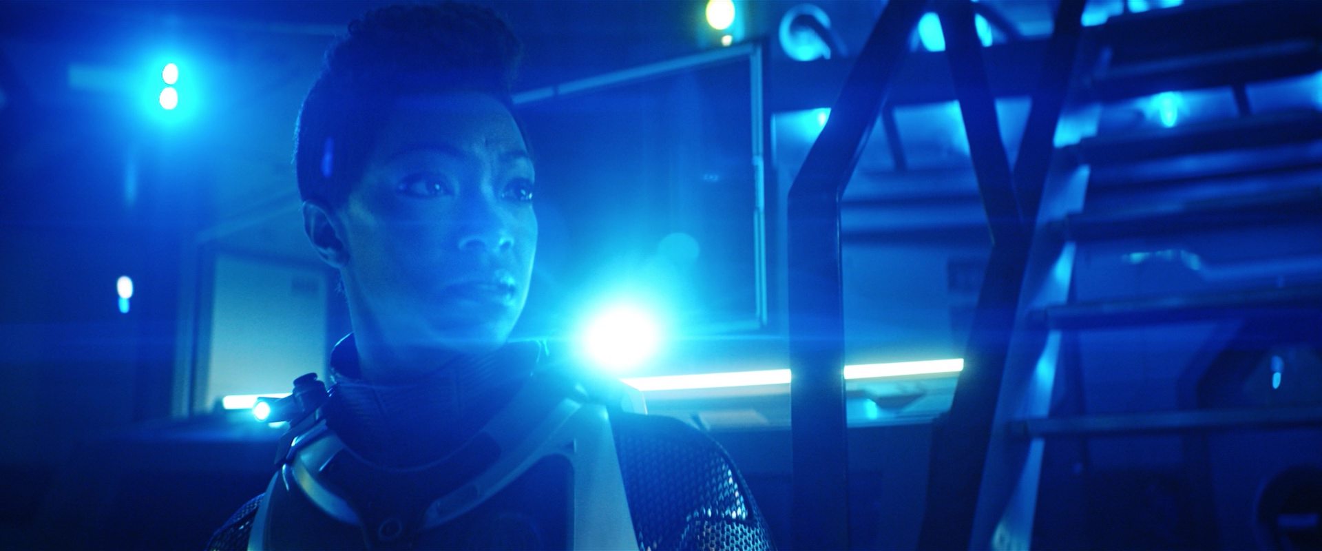 extant_StarTrekDiscovery_2x12-ThroughTheValleyOfShadows_04391.jpg