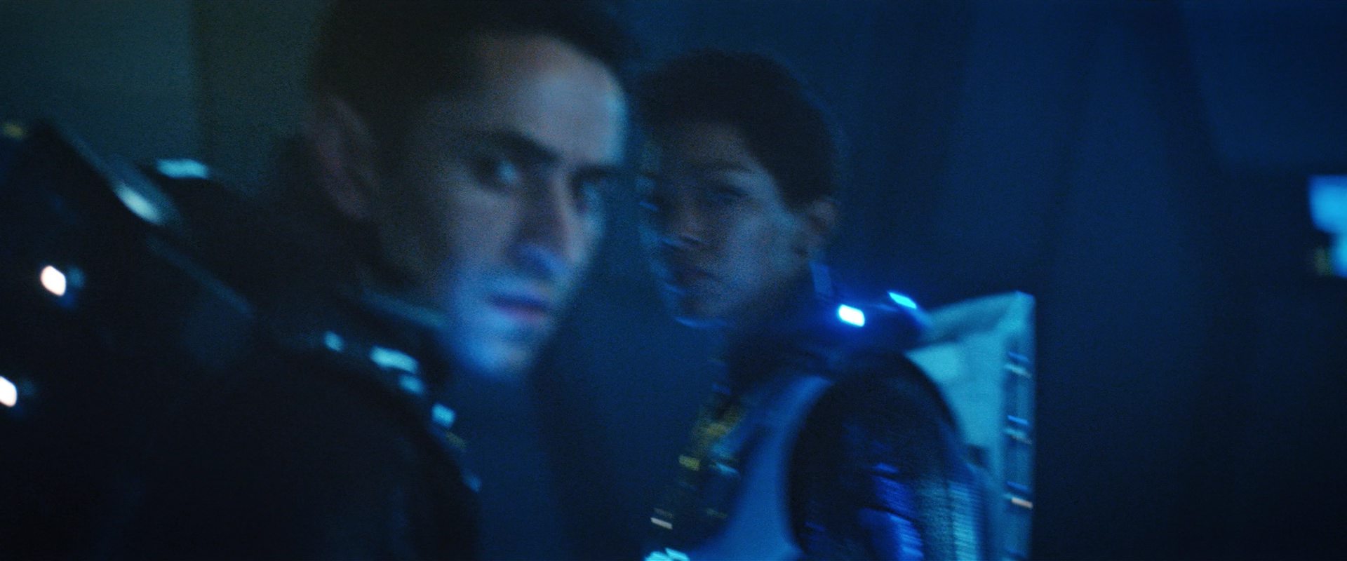 extant_StarTrekDiscovery_2x12-ThroughTheValleyOfShadows_04396.jpg